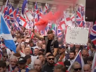 تظاهرات هواداران گروه‌های راست‌گرا و مخالفان آنها در لندن + ویدیو