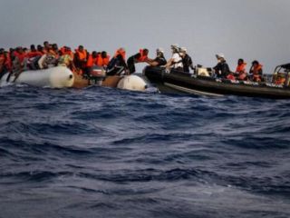 تبادل هفتگی پناهجویان میان بریتانیا و فرانسه آغاز شد