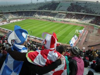 پروژه امنیتی‌سازی ورزشگاه آزادی؛ سپاه پاسداران برای مهار اعتراضات، بازسازی را طولانی می‌کند؟