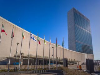 ممنوعیت خرید کالاهای لوکس برای مقامات ایرانی؛ آمریکا: جلوی سوءاستفاده رژیم از «سفرهای دیپلماتیک» را گرفتیم