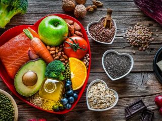 خوراکی‌هایی که به بهبود خواب کمک می‌کنند