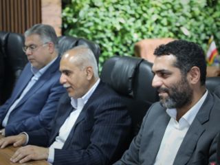 اهواز قربانی مافیاهای خانوادگی ؛ برادر ناتنی علی شمخانی چطور فرماندار شد؟