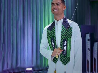 رونالدو روز ملی عربستان سعودی را با لباس سنتی جشن گرفت