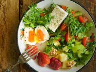 چرا صبحانه لزوما مهمترین وعده غذایی نیست؟