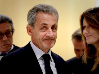 نیکولا سارکوزی، رئیس‌جمهور سابق فرانسه به پنج سال زندان محکوم شد