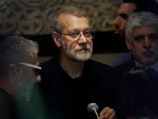 لاریجانی در بیروت: به دنبال بازسازی خانه‌های تخریب شده در لبنان هستیم/ برای همه شرایط آماده‌ایم