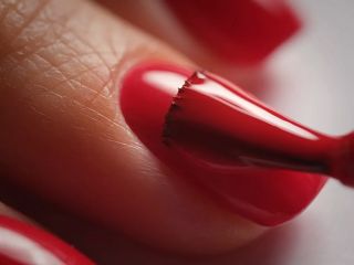 اروپا استفاده از «ماده‌ سمی» در لاک ژل ناخن را به دلیل نگرانی از بروز مشکلات باروری ممنوع کرد