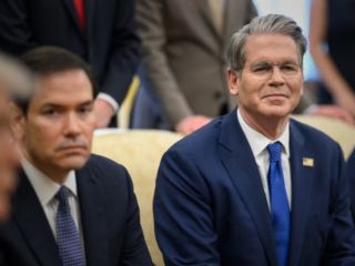 وزیر خزانه‌داری آمریکا: کشورهای عضو سازمان ملل موظف‌اند تحریم‌ها علیه جمهوری اسلامی را اعمال کنند