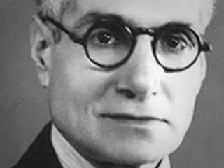 احمد کسروی؛ «فرزند دوران خود و از نخستین منتقدان دین»