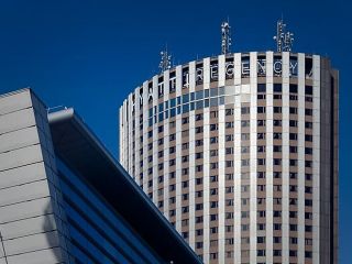 مرگ مشکوک سفیر آفریقای جنوبی در فرانسه در اثر سقوط از طبقه ۲۲ هتلی در پاریس