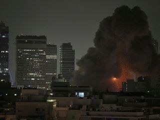 هشدار قانون‌گذار اسرائیلی نسبت به حمله قریب‌الوقوع ایران؛ مقامات دفاعی اسرائیل: نشانه‌ای نمی‌بینیم