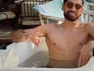 اعتراض‌ها به لیست تیم ملی؛ از جکوزی دبی بازیکن را به تیم ملی دعوت کرده‌اند