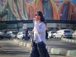 پُست های روز دنیای اینترنت: پخش آهنگ «باز منو کاشتی رفتی» از مرتضی در حضور عراقچی