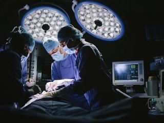 درآمد دلاری جدید؛خیز جمهوری اسلامی برای جذب افراد ترنس جهان که مایل به جراحی تغییر جنسیت هستند