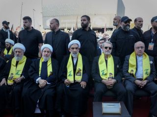 سفیر ایران: دولت لبنان ۶۰ میلیون دلار «کمک مردمی» ما را نپذیرفت