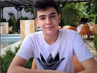 ایجاد تشنج در مراسم سالگرد ابوالفضل آدینه زاده با پهپاد و نیروهای امنیتی