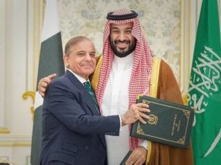 پشت پرده توافق امنیتی عربستان و پاکستان؛ پیامی دوگانه برای آمریکا و تل‌آویو