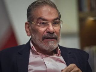 علی شمخانی: کاش در دهه هفتاد بمب اتم می‌ساختیم /  قدرت ایران در دریا برای دشمن ناشناخته است