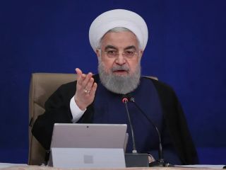 حسن روحانی می‌گوید باید اقداماتی انجام شود تا نوبت بعدی جنگ را «عقب بیاندازیم یا منتفی کنیم»