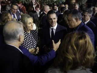 تصاویر: از حضور علی دایی برای ضیافت روز ملی اسپانیا در اقامتگاه سفیر تا تولد دختر عباس عراقچی