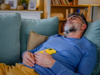 چرا بعضی‌ها بیشتر از دیگران می‌خوابند؟