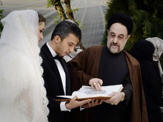 تصاویر- حضور خبرساز محمد خاتمی در یک عروسی مختلط