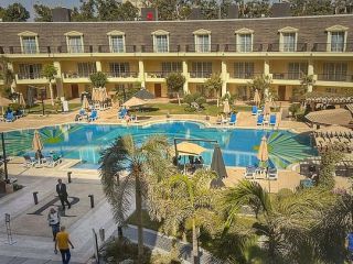 جنجال اقامت فلسطینیان آزادشده در هتل ۵ ستاره قاهره؛ هتل از پایان اقامت آن‌ها خبر داد