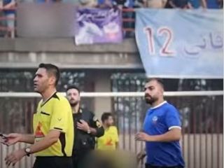تماشاگران بازیکنان را زدند و سرمربی استعفا کرد