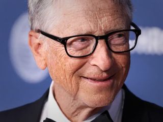 ۷۰ سالگی بیل گیتس؛ غول افسانه‌ای عصر اینترنت