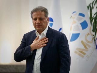 بریتانیا علی انصاری، بنیان‌گذار بانک آینده و مالک ایران‌مال، را تحریم کرد