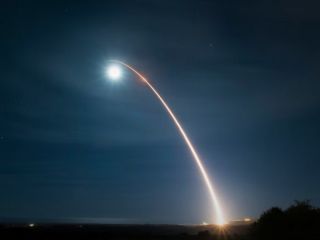 واکنش‌های جهانی به دستور ترامپ برای ازسرگیری فوری آزمایش‌های سلاح هسته‌ای