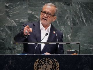 پزشکیان: تاسیسات هسته‌ای را با قدرت بیشتری بازسازی می‌کنیم