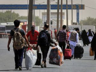 معاون وزیر کشور: ازدواج با اتباع غیرایرانی از حالت شرعی به قانونی تبدیل می‌شود