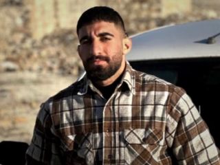 پیکر امید سرلک، پس از استوری ویدیوی به آتش‌ کشیدن تصویر خامنه‌ای در الیگودرز پیدا شد