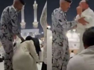 درگیری شدید مأمور سعودی با زائر خانه خدا! + ویدیو