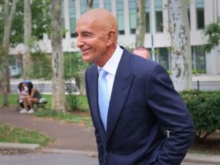 نماینده آمریکا برای خلع سلاح «حزب‌الله» مهلتی «کوتاه» به لبنان می‌دهد