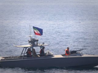 سپاه پاسداران توقیف یک نفتکش در آب‌های جنوب ایران را تائید کرد