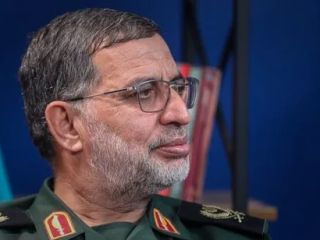 علی‌محمد نائینی، سخنگو و معاون روابط عمومی سپاه :نقش خامنه ای را فقط می شود با پیامبر مقایسه کرد