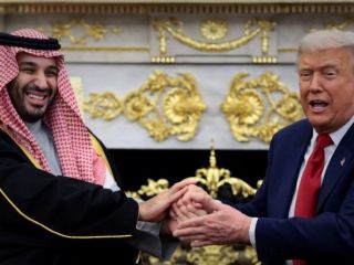 دونالد ترامپ در مراسمی باشکوه در کاخ سفید از ولیعهد عربستان استقبال کرد