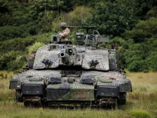 کمیته دفاعی مجلس بریتانیا هشدار داد که این کشور برای مقابله در برابر حمله نظامی «به‌قدر کافی آماده نیست»