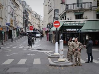 کتابچه بحران و «بقای ۷۲ ساعته» در فرانسه منتشر شد؛ ارتش: برای جنگ احتمالی آماده شوید