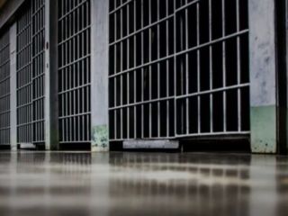 مرگ ۲ تن دیگر در زندان‌های جمهوری اسلامی؛ فرزاد خوش‌برش در بهشهر و امیر نیسی در اهواز جان باختند