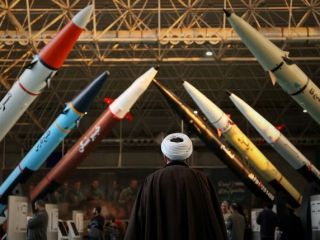 کانال ۱۳ اسرائیل: تهران بیشتر ذخایر موشکی خود را پس از جنگ ۱۲ روزه بازسازی کرده است