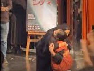 اختتامیه جشنواره فیلم کوتاه «نهال»؛ برگزیدگان اجازه نیافتند بدون روسری روی سن بروند