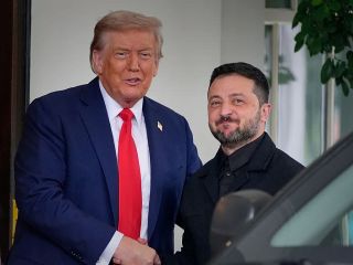 ترامپ: رهبران اوکراین قدرنشناس هستند و بایدن کج و کوله‌ای است که به اوکراین سلاح رایگان می‌داد