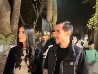 حضور بازیکنان پرسپولیس به همراه همسران‌شان بدون حجاب اجباری در در اکران فیلم «شاه نقش»