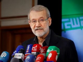 لاریجانی: تهران آماده مذاکره با واشینگتن است