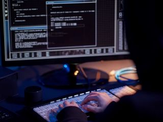 کارزار جدید جاسوسی سایبری سپاه با «شبح نقطه‌زن» مقام‌های اسرائیلی را هدف قرار می‌دهد