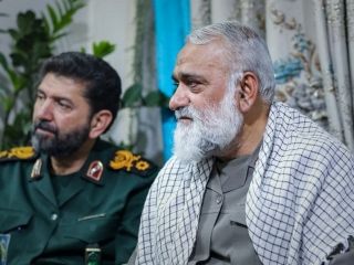 پاسخی به بلیط فروشی سردار نقدی