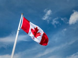 قرارداد مهاجرت؛ امضا از ما، جعل از آن‌ها، ماجرای یک «تماس مشکوک از نهاد امنیتی»